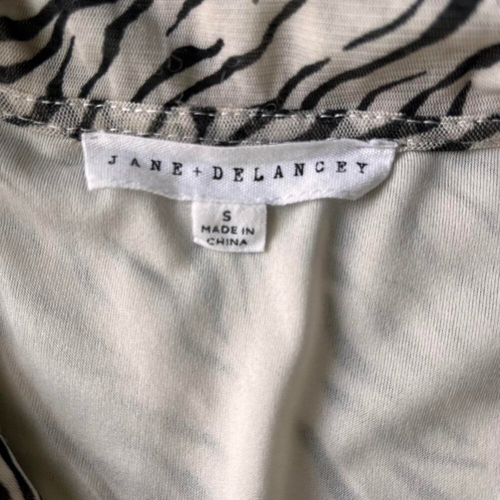 Y2K Zebra Mesh Ruched Button Down - Picture 2 of 6